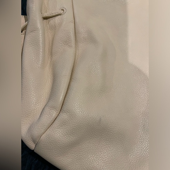 Hobo International cream fringe leather gold hardware handbag purse - Picture 5 of 16